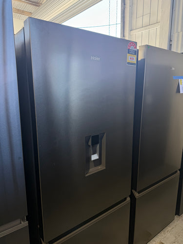 Factory second Haier 433L Bottom Mount Fridge with Water Dispenser - Satina Model: HRF420BHS - Second Hand Appliances Geebung